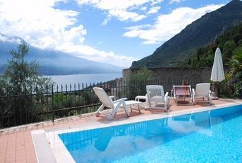B&B Villa Fior Di Loto Limone sul Garda Esterno foto
